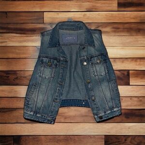 1969 Gap denim vest
